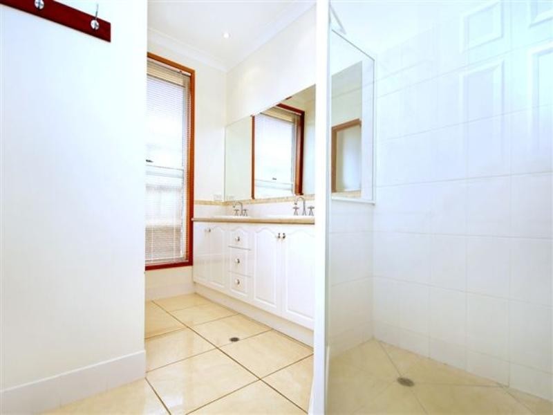 72 Aberdeen Street, Rangeville QLD 4350