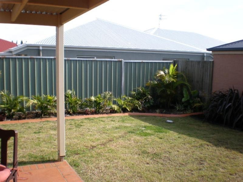 1/75 Kearney Street, Kearneys Spring QLD 4350
