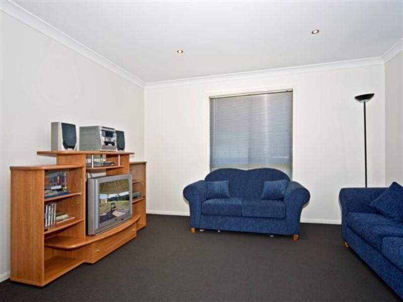 24 Whitman Street, Westbrook QLD 4350