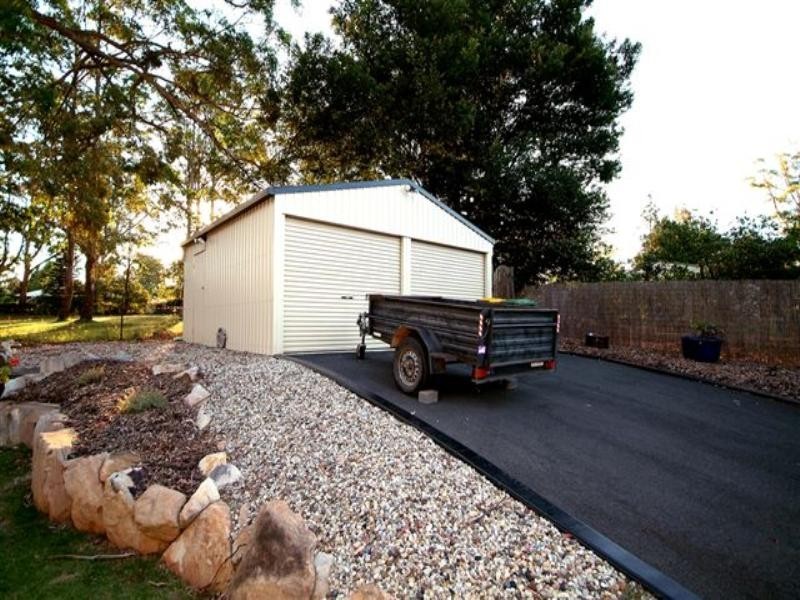 1 Leanne Court, Highfields QLD 4352