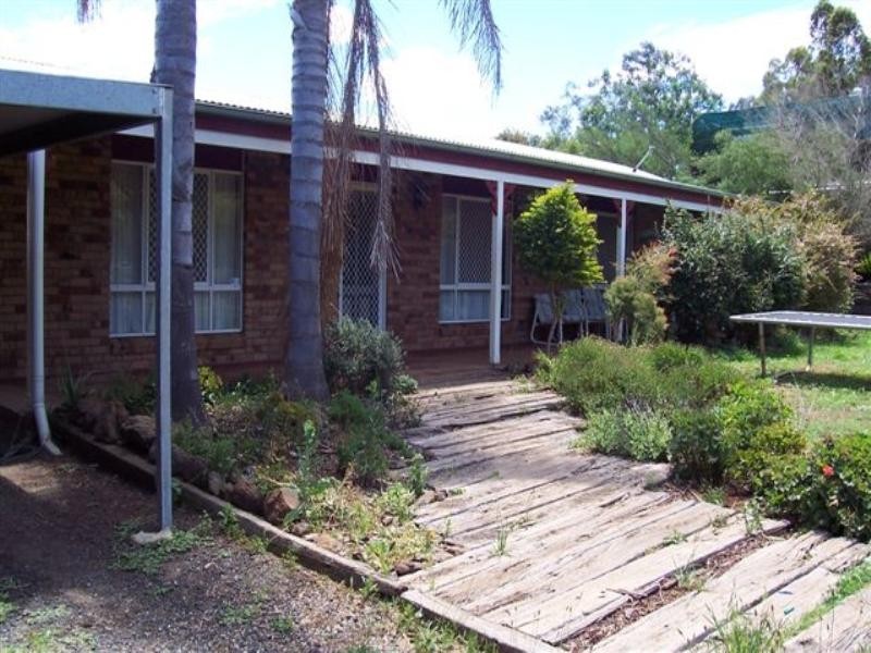 27 Treeline Drive, Gowrie Junction QLD 4352