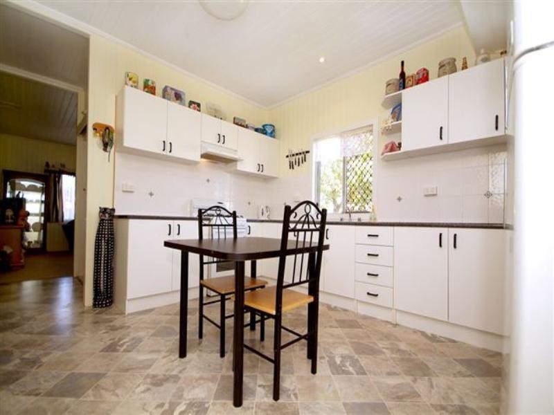 361 Greenwattle Street, Wilsonton QLD 4350