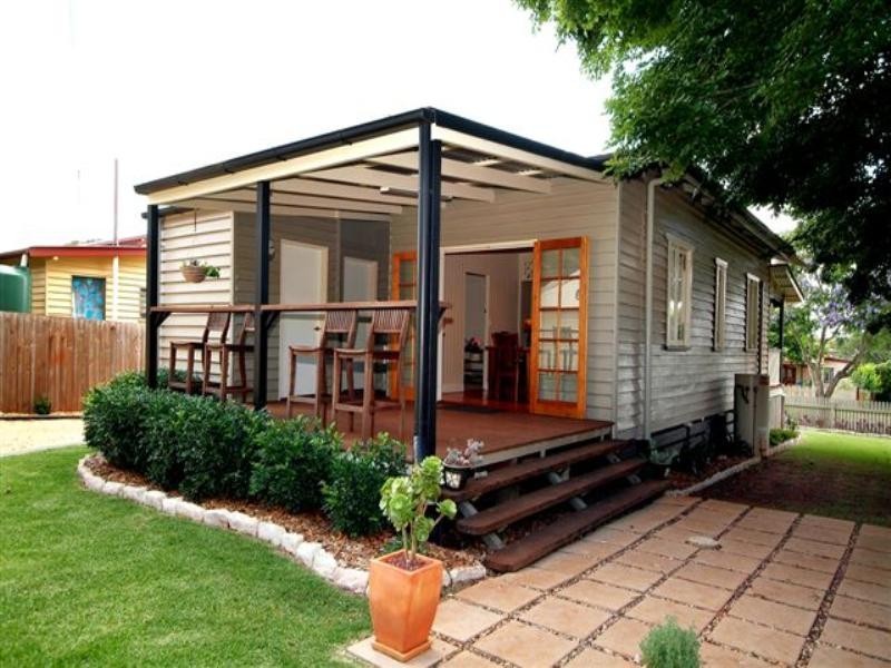 2 Louisa Street, South Toowoomba QLD 4350