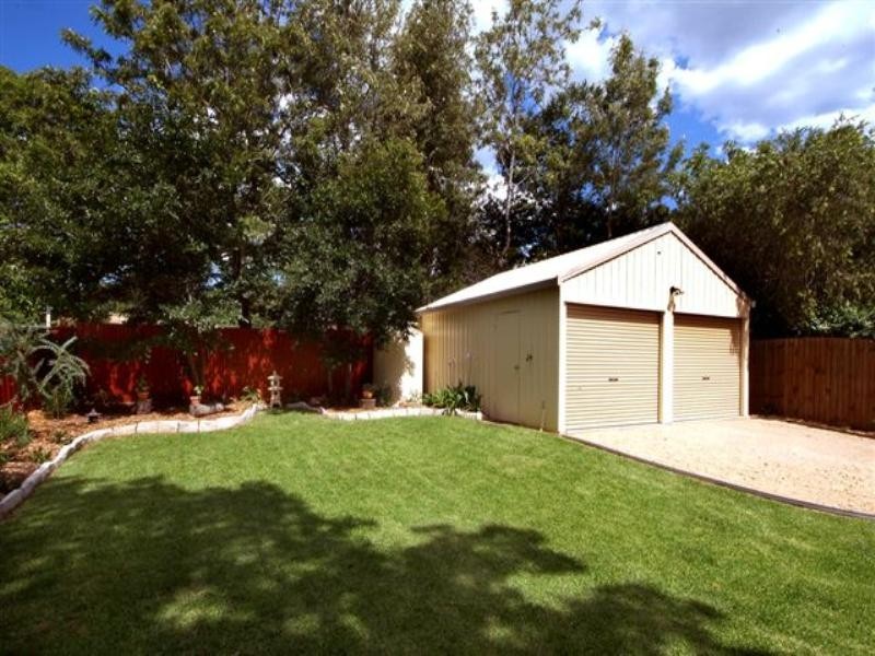 2 Louisa Street, South Toowoomba QLD 4350