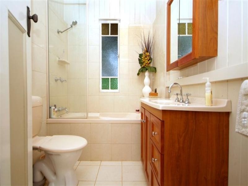 2 Louisa Street, South Toowoomba QLD 4350