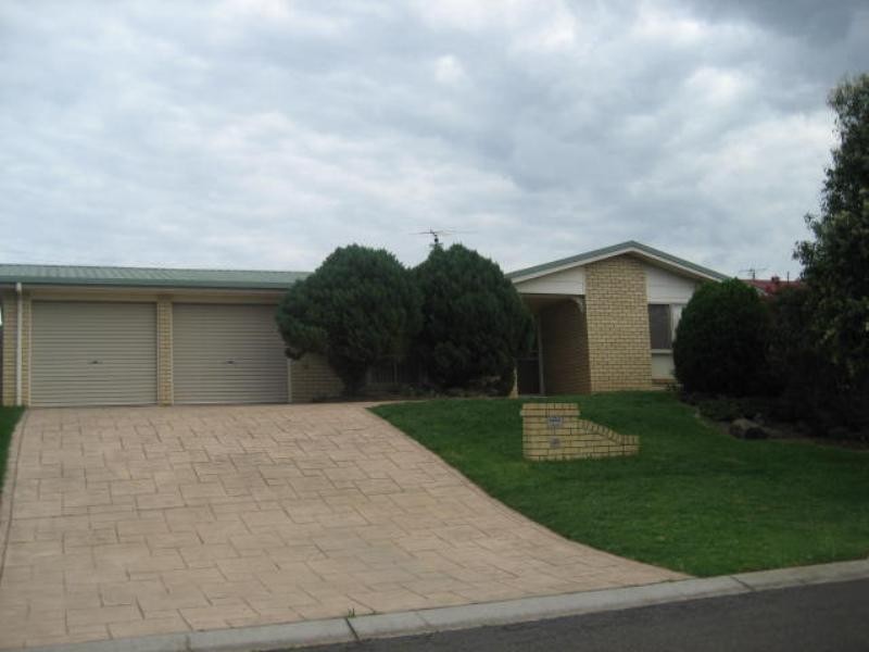 38 Dalzell Crescent, Darling Heights QLD 4350