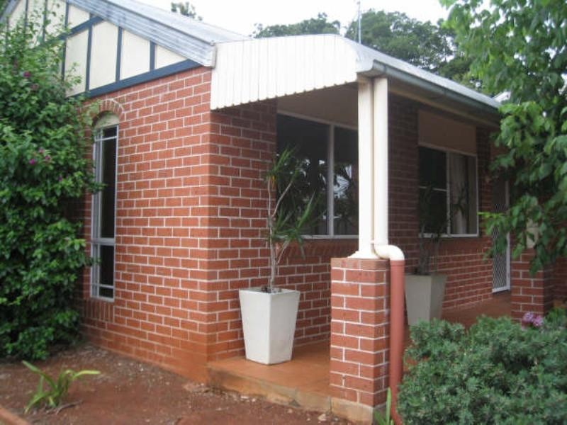 1/8 Lindsay Street, East Toowoomba QLD 4350