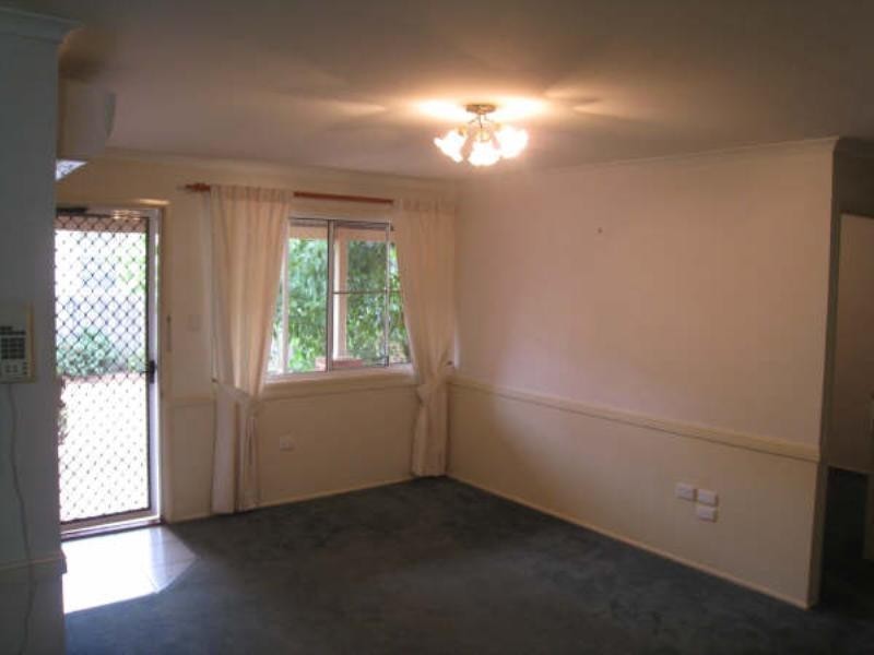 1/8 Lindsay Street, East Toowoomba QLD 4350