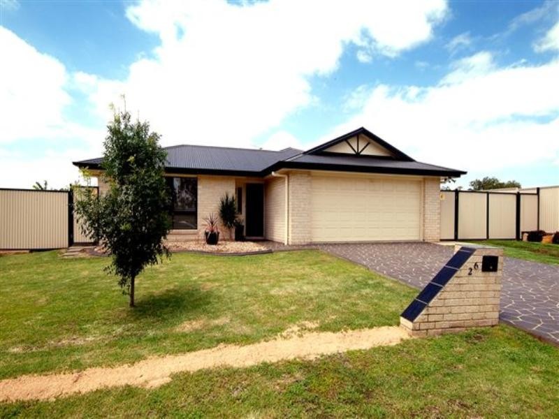 26 Highland Park Road, Meringandan West QLD 4352