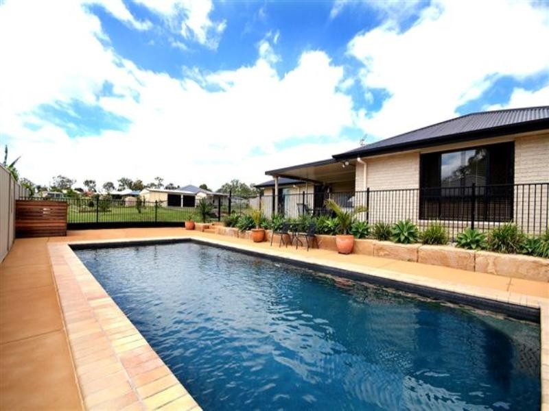 26 Highland Park Road, Meringandan West QLD 4352
