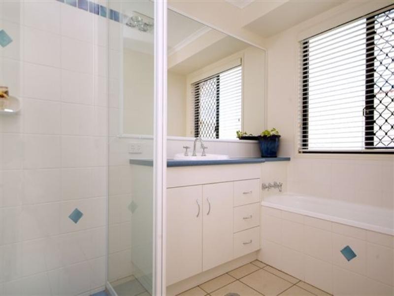 26 Highland Park Road, Meringandan West QLD 4352