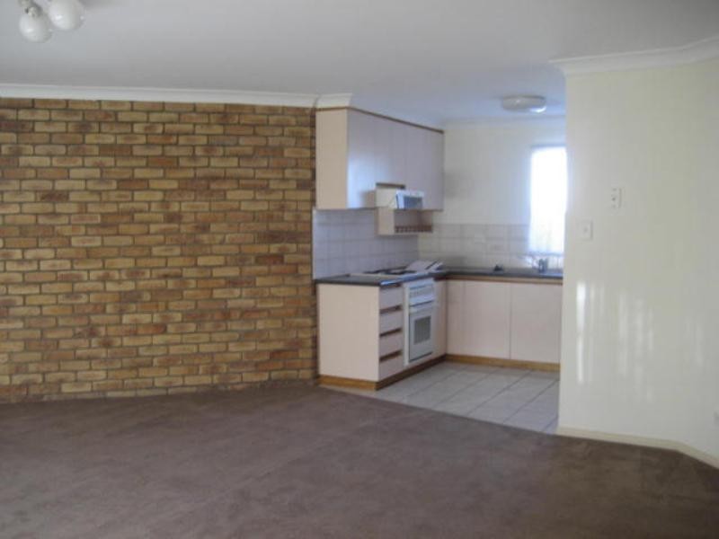 1/52 Hoepper, Kearneys Spring QLD 4350