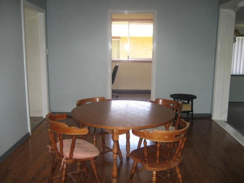 381 Hume Street, Kearneys Spring QLD 4350