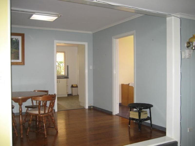 381 Hume Street, Kearneys Spring QLD 4350