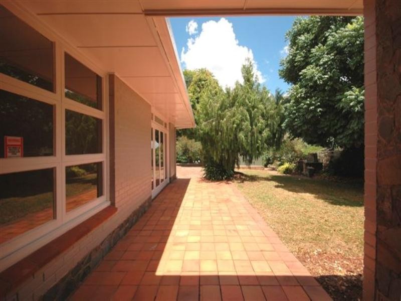 2 Fernside Street, East Toowoomba QLD 4350