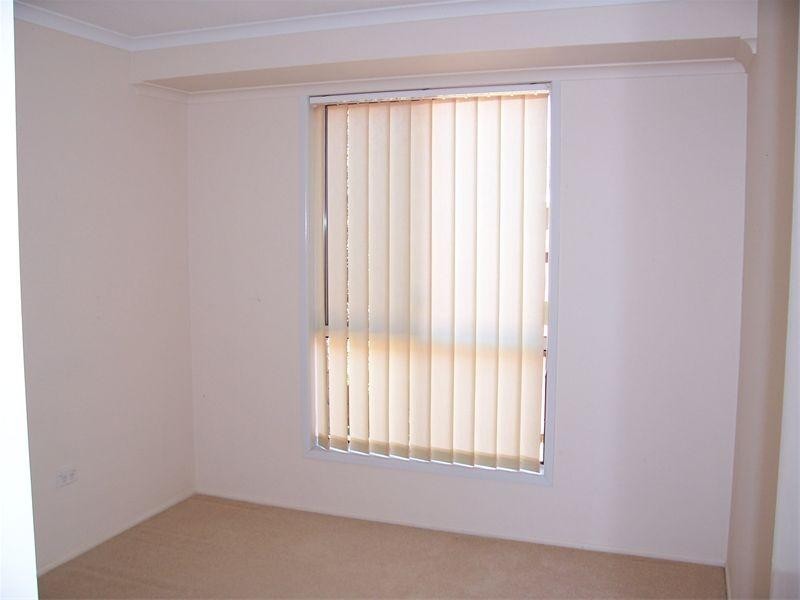16 Carmen Street, Kearneys Spring QLD 4350