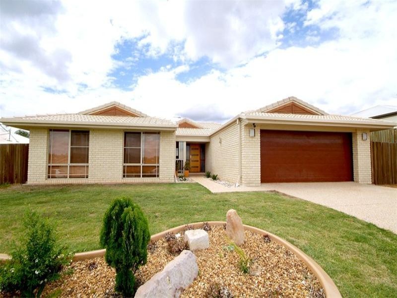 84 Aberdeen Street, Rangeville QLD 4350