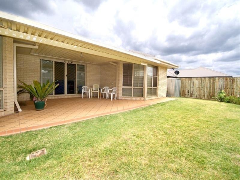 84 Aberdeen Street, Rangeville QLD 4350