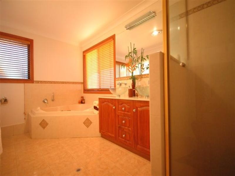 28 Pearl Court, Rangeville QLD 4350