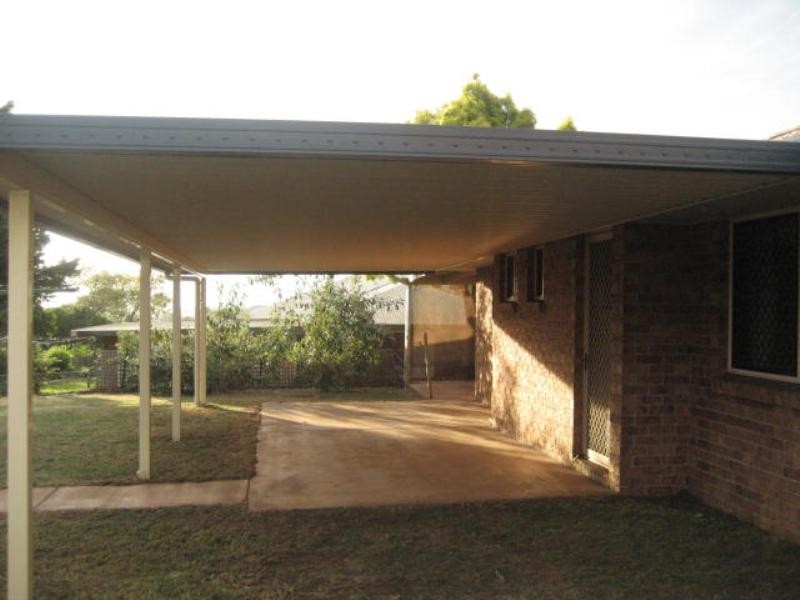 114 Hursley Road, Harristown QLD 4350