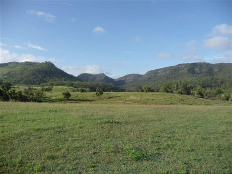 198 Batemans Road, Flagstone Creek QLD 4344