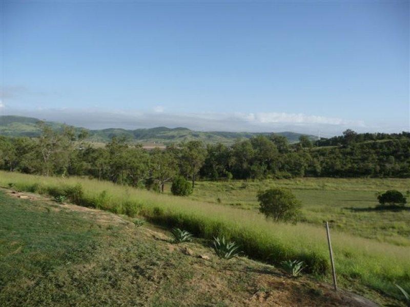 198 Batemans Road, Flagstone Creek QLD 4344
