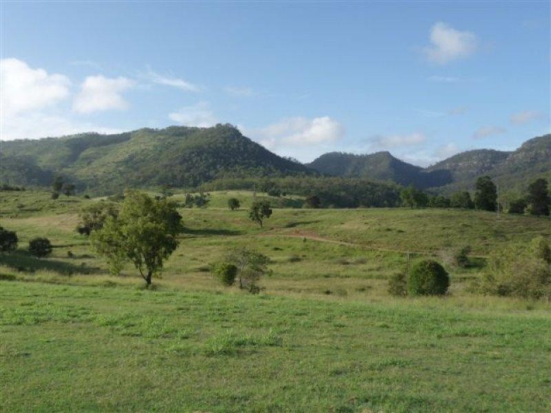 198 Batemans Road, Flagstone Creek QLD 4344