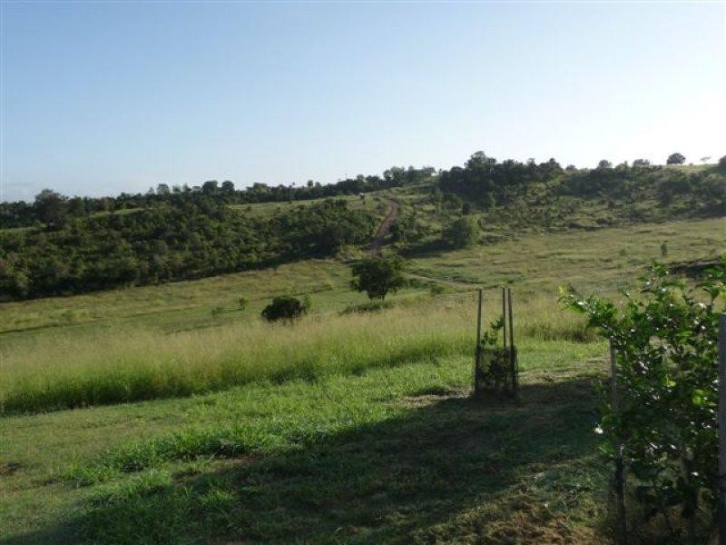 198 Batemans Road, Flagstone Creek QLD 4344