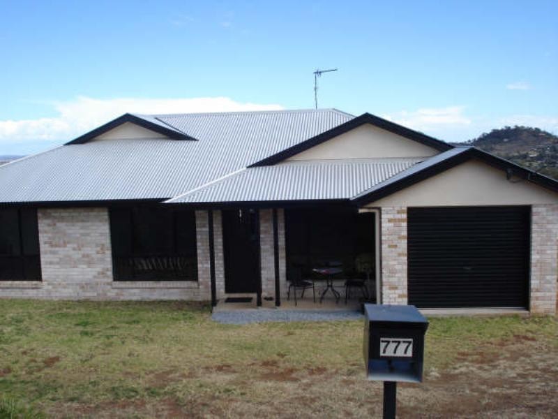 777 Greenwattle Street, Harristown QLD 4350