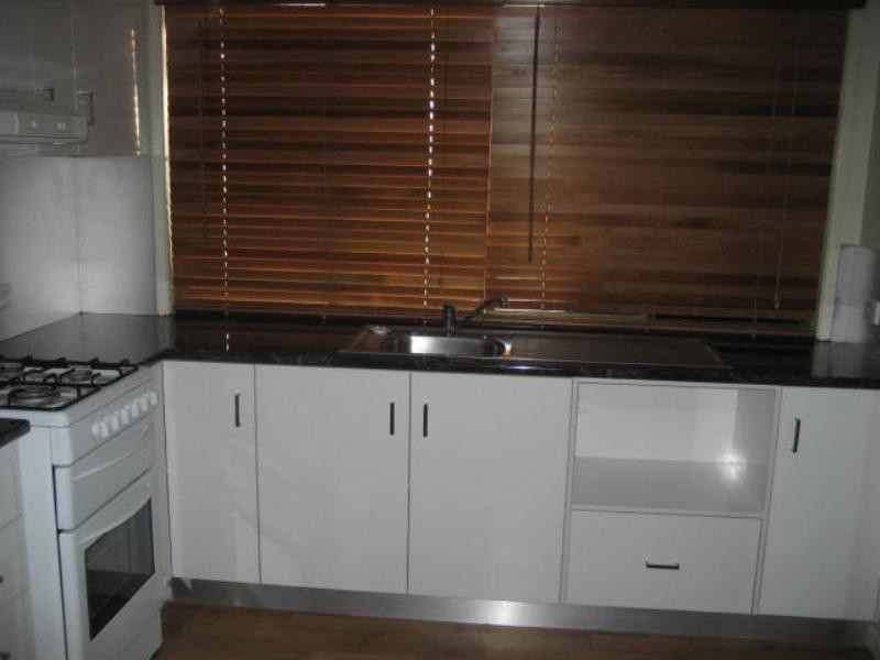 90 Hursley Road, Newtown QLD 4350