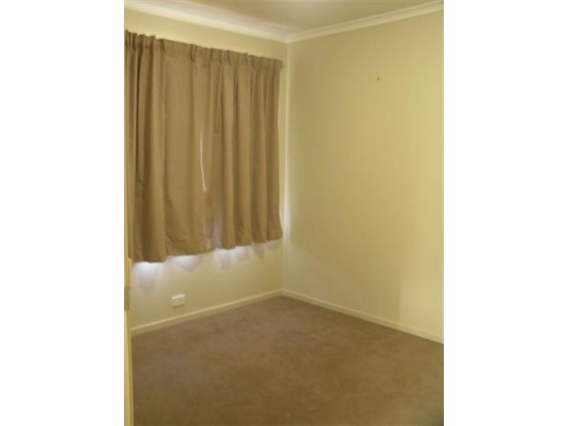 90 Hursley Road, Newtown QLD 4350