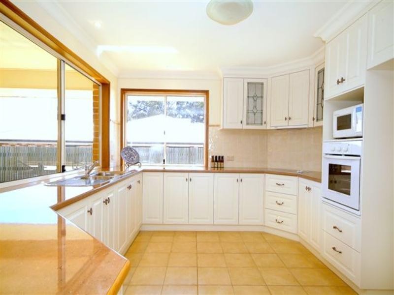 349 Ramsay Street, Middle Ridge QLD 4350
