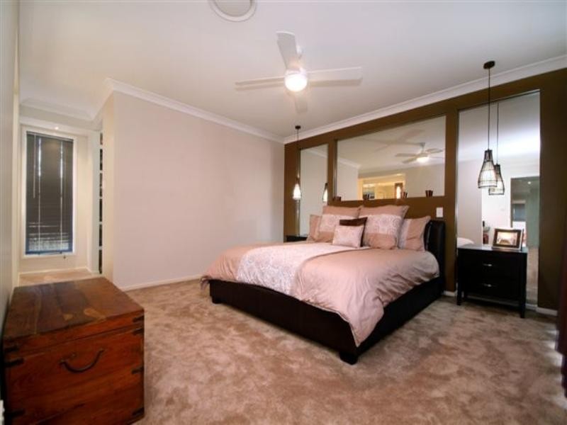 17 Fallon Drive, Middle Ridge QLD 4350