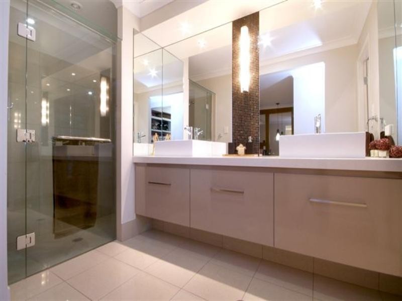 17 Fallon Drive, Middle Ridge QLD 4350