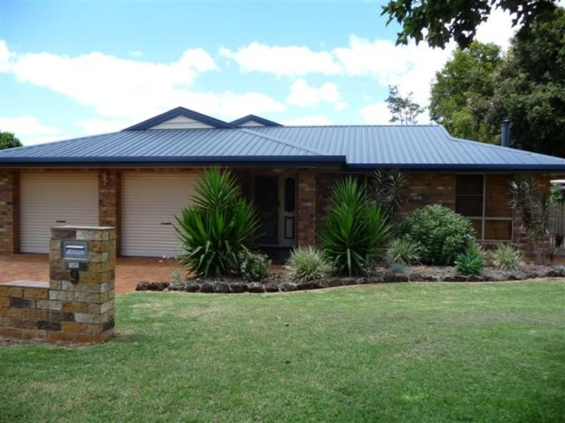 9 Jull Drive, Centenary Heights QLD 4350