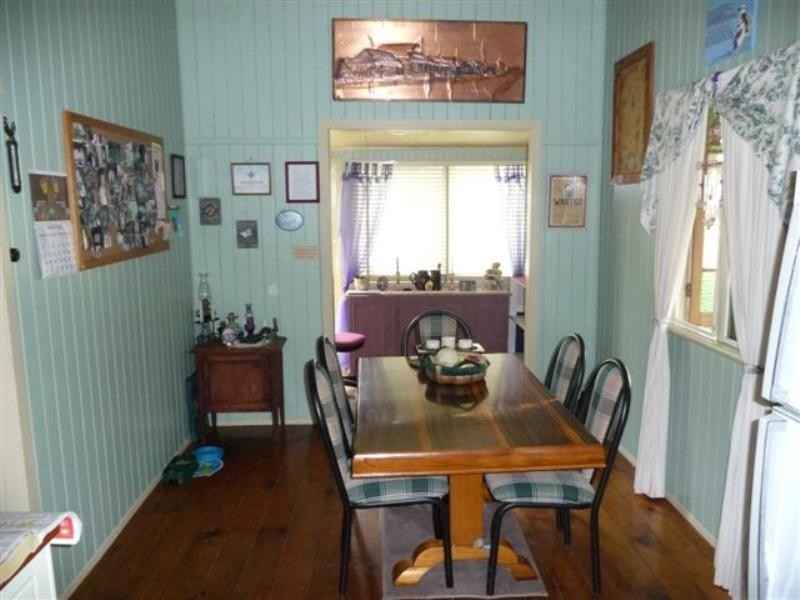 44 Main Street, Meringandan QLD 4352