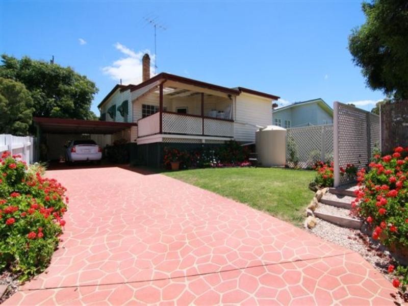 18 Gentle Street, North Toowoomba QLD 4350