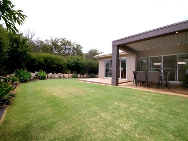 33 Pelican Drive, Rangeville QLD 4350