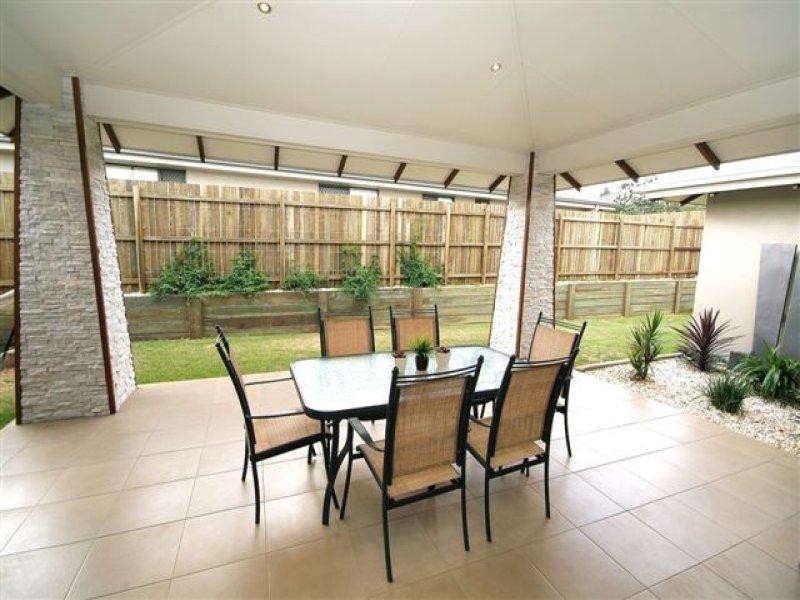 18 Currawong Street, Rangeville QLD 4350