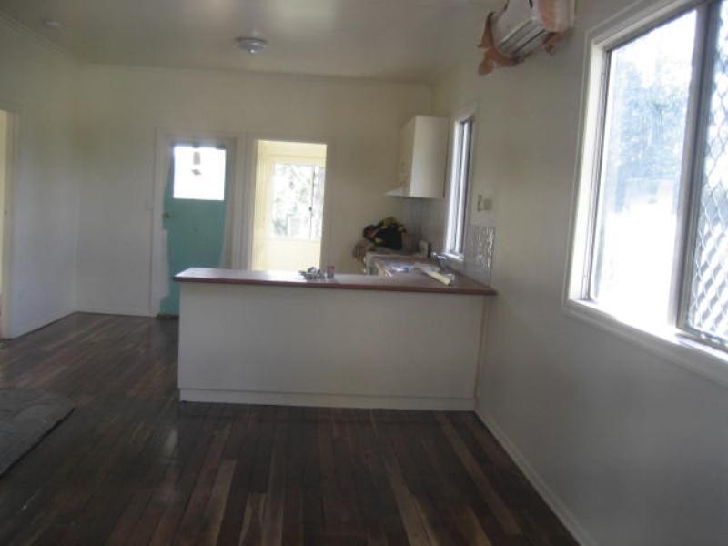 42 Belgium Street, South Toowoomba QLD 4350