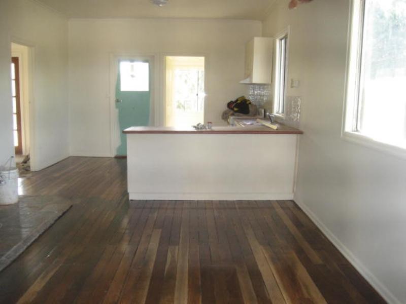 42 Belgium Street, South Toowoomba QLD 4350