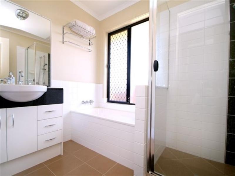 640 Boundary Street, Glenvale QLD 4350