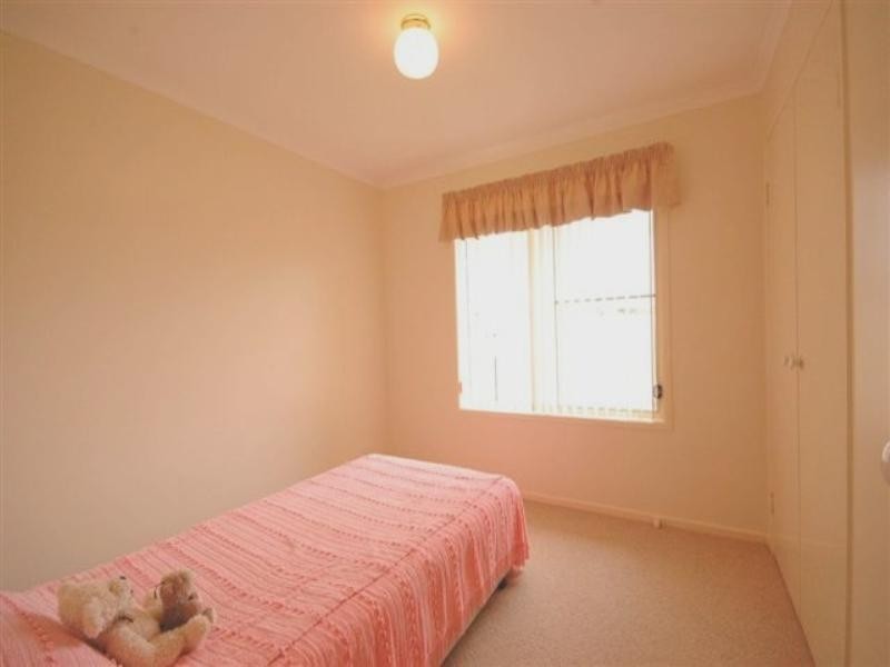 16 Barwick Street, Westbrook QLD 4350