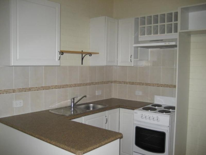 10/2 Long Street, Rangeville QLD 4350