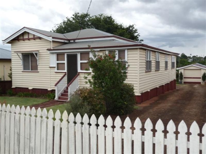 43 Suffolk Street, Rangeville QLD 4350