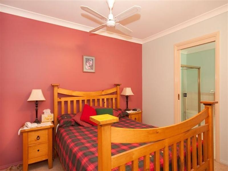 8 Hoad Court, Rangeville QLD 4350