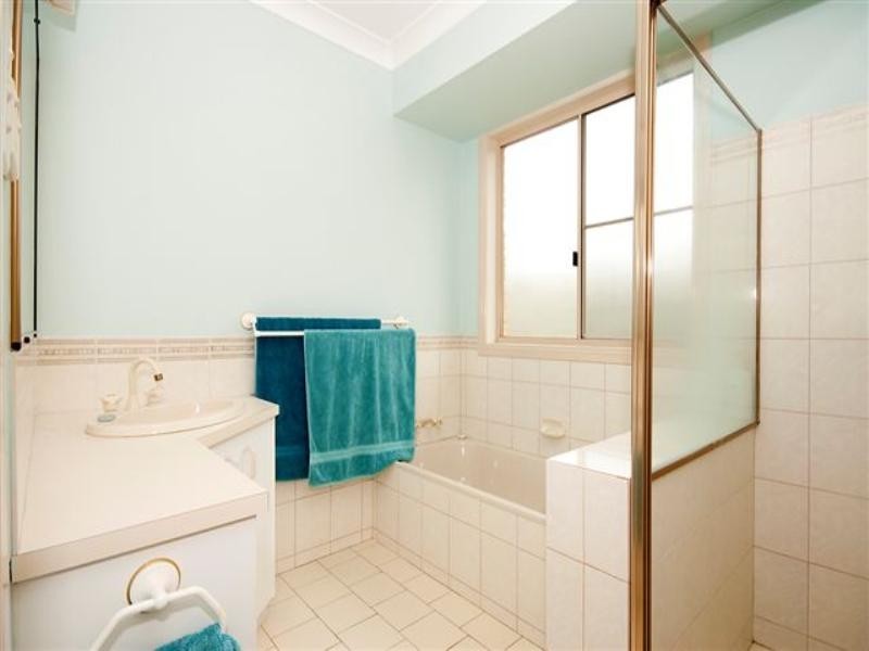 8 Hoad Court, Rangeville QLD 4350