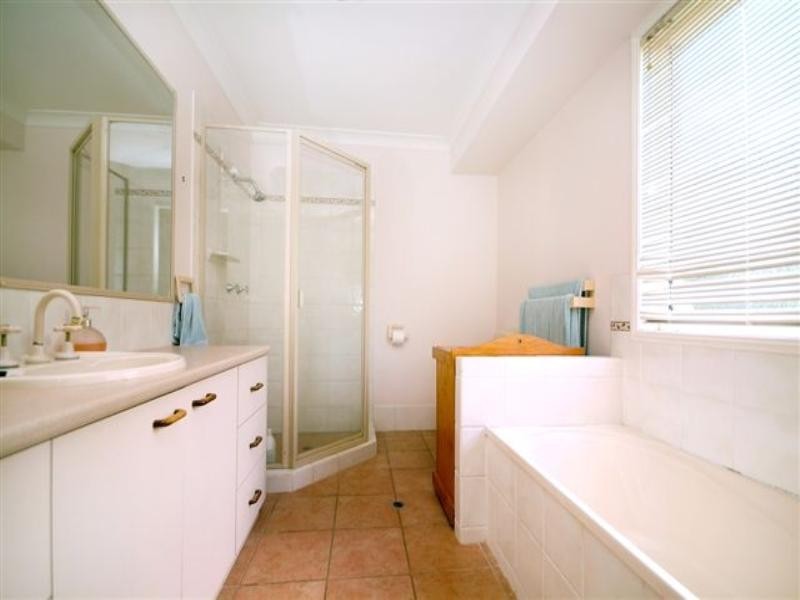 3 Dahlia Court, Middle Ridge QLD 4350