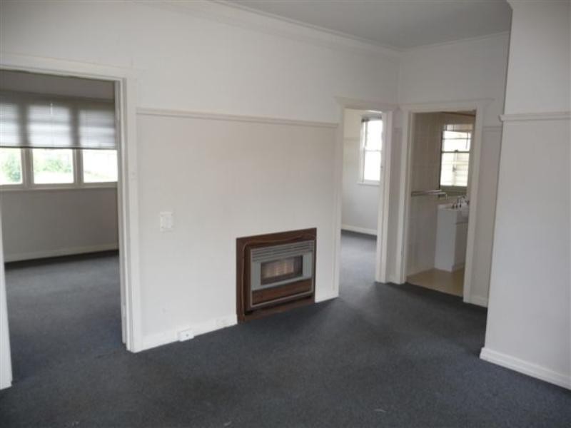 4 Beirne Street, South Toowoomba QLD 4350