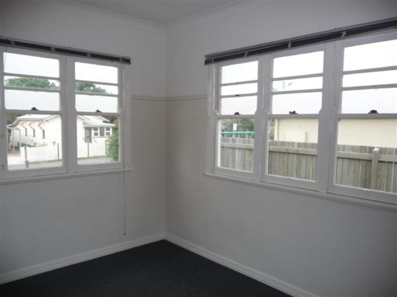 4 Beirne Street, South Toowoomba QLD 4350